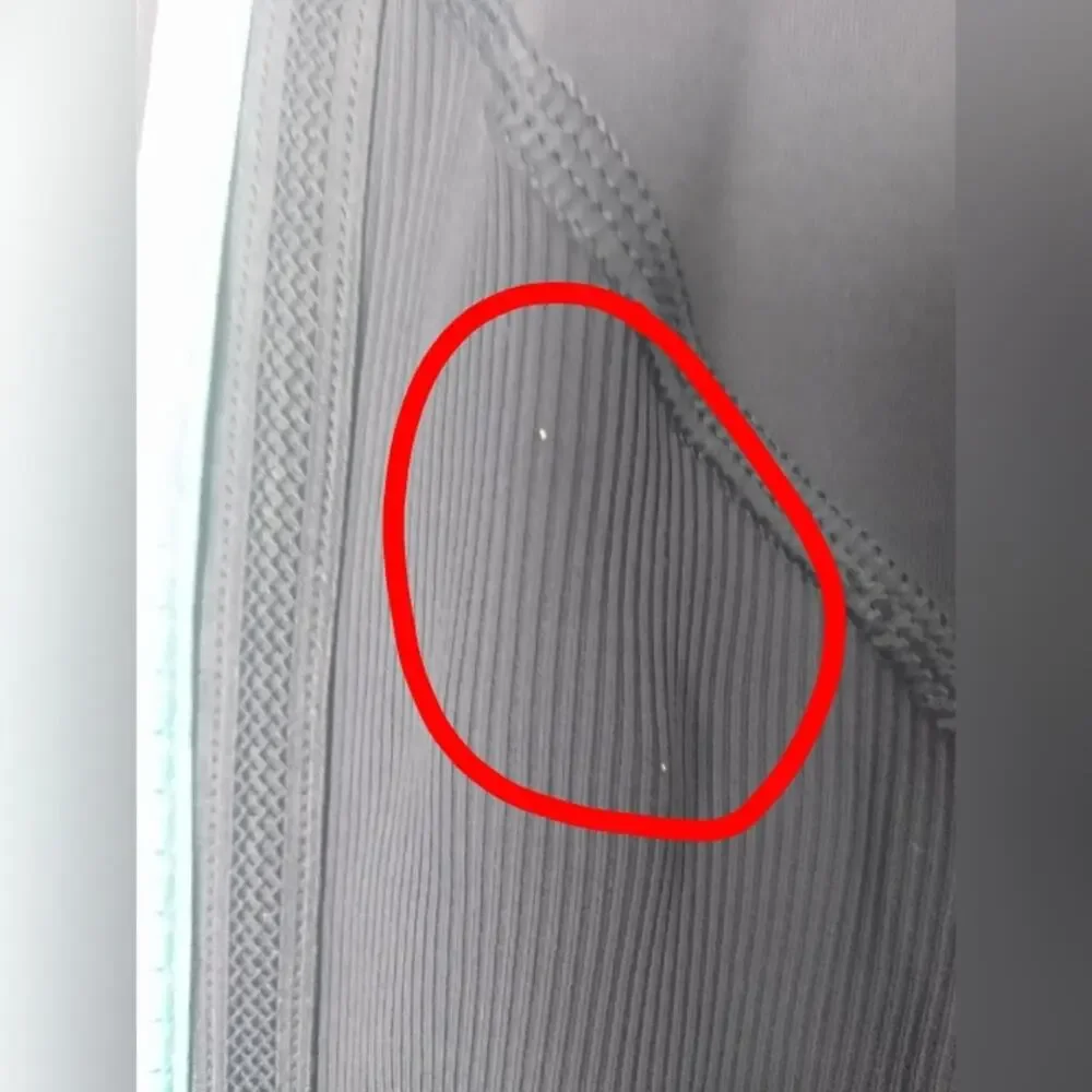 Lululemon Race With Grace Crop Leggings Soot / Bali Breeze Size 4 (Flaws)
